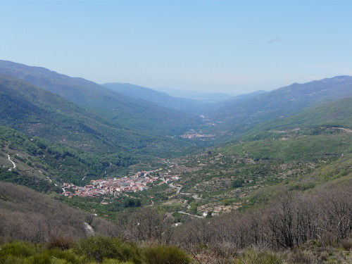 View from Puerto de Tornavacas down into the Valle de Jerte