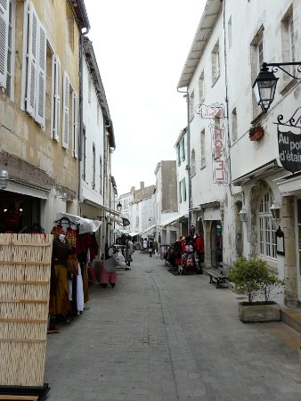 Shops along street in St Martin de Re