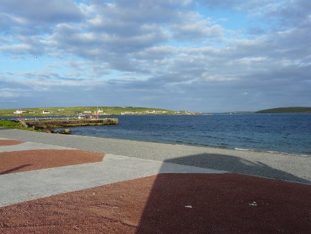 Motorhome parking at Gardiesfauld Hostel, Uyeasound, Unst