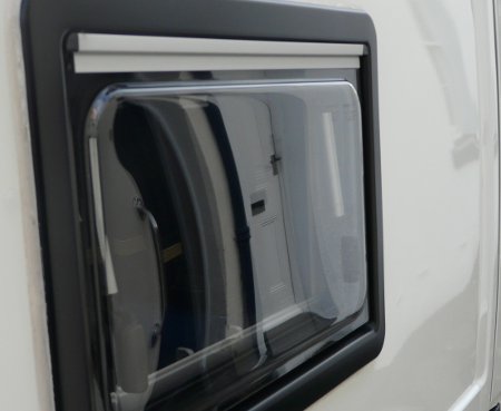 Motorhome window and paintwork after using Onedrywash