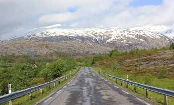 A rural road in Norway