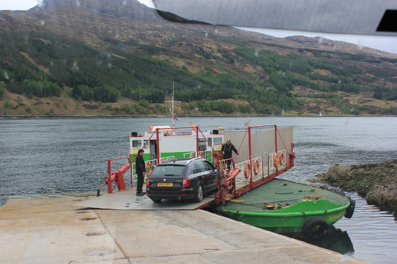 Glenelg-Skye turntable ferry