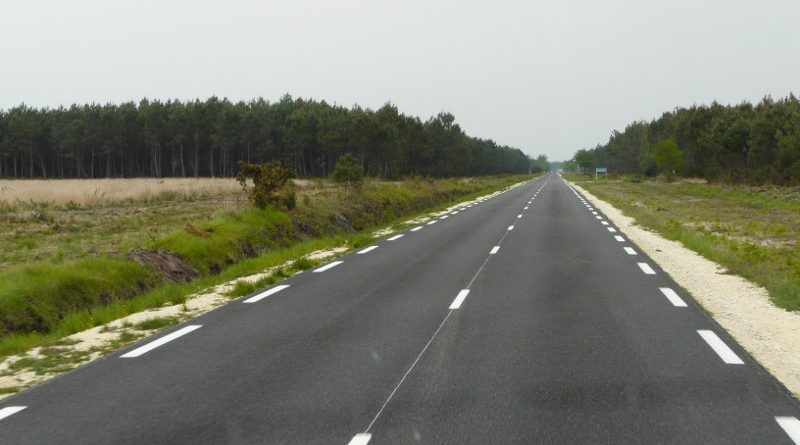 Single carriageway road in France